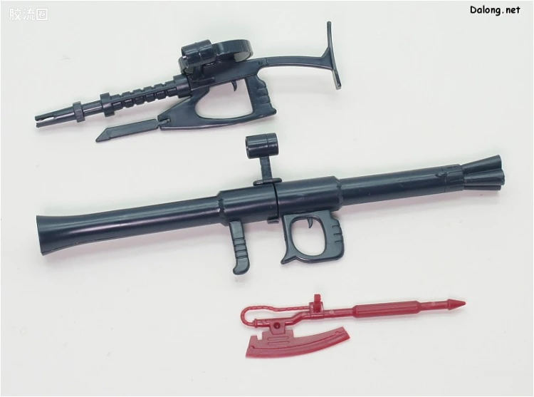 高达0079拼装模型 1/100 MS-06S 指挥官型扎古Ⅱ[夏亚·阿兹纳布尔专用机] - 图片
