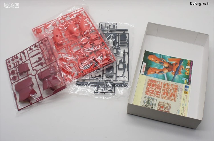 高达0079拼装模型 1/100 MS-06S 指挥官型扎古Ⅱ[夏亚·阿兹纳布尔专用机] - 图片