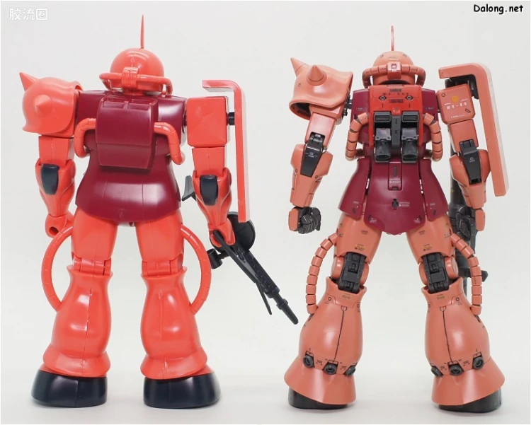 高达0079拼装模型 1/100 MS-06S 指挥官型扎古Ⅱ[夏亚·阿兹纳布尔专用机] - 图片