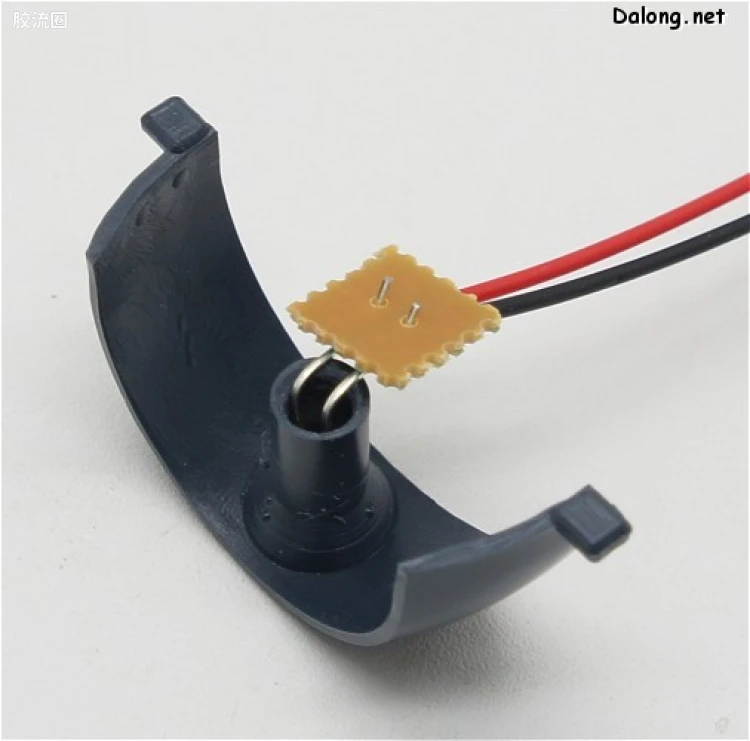 高达0079拼装模型 1/60 MS-06S 指挥官型扎古Ⅱ[夏亚·阿兹纳布尔专用机] - 图片