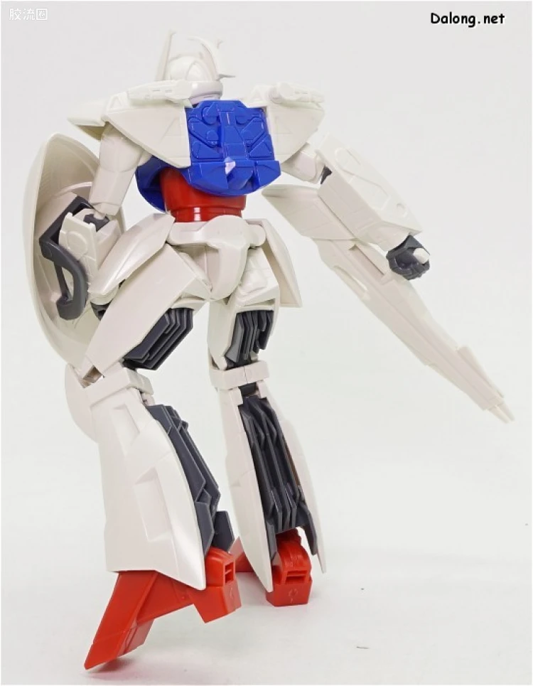 ∀高达拼装模型 1/144 01 WD-M01 ∀高达 - 图片