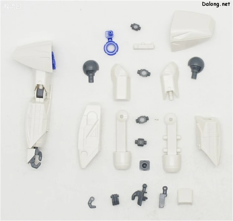 ∀高达拼装模型 1/100 01 WD-M01 ∀高达 - 图片