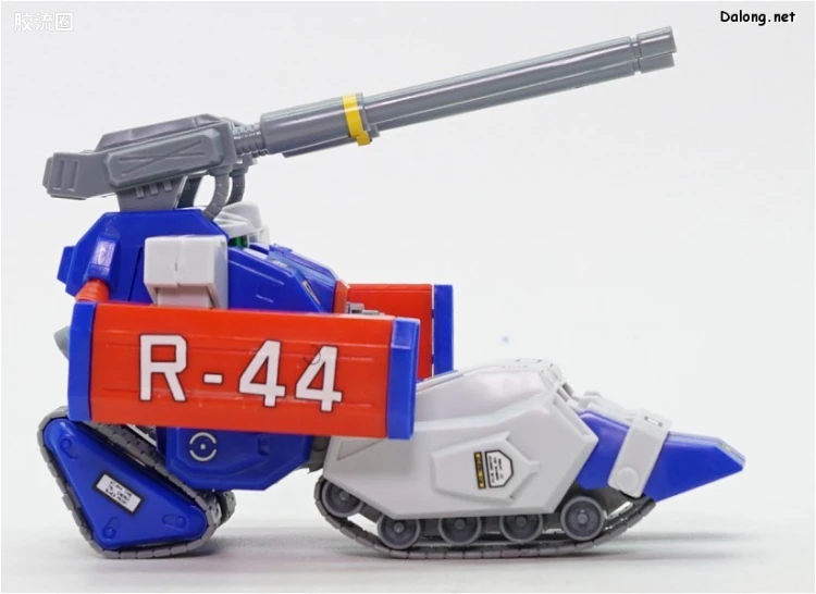 机动战士高达高达F91拼装模型 1/100 04 RXR-44 钢坦克R-44 - 图片