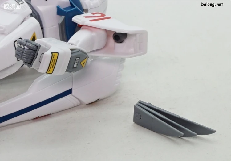 机动战士高达高达F91拼装模型 1/100 05 F91 高达F91 - 图片