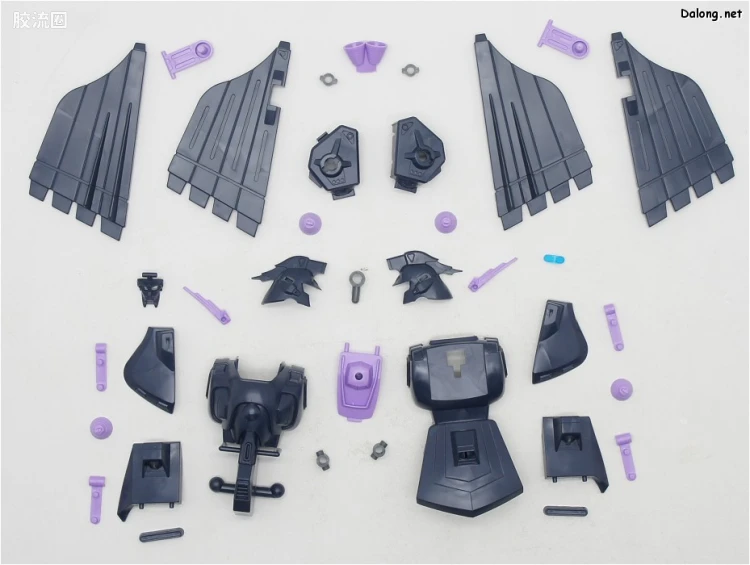 机动战士高达高达F91拼装模型 1/100 06 XM-05 贝尔格·基罗斯 - 图片