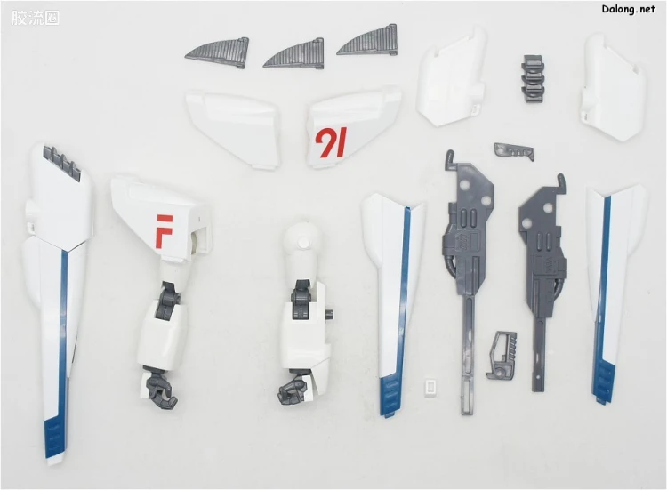 机动战士高达高达F91拼装模型 1/60 F91 高达F91 - 图片