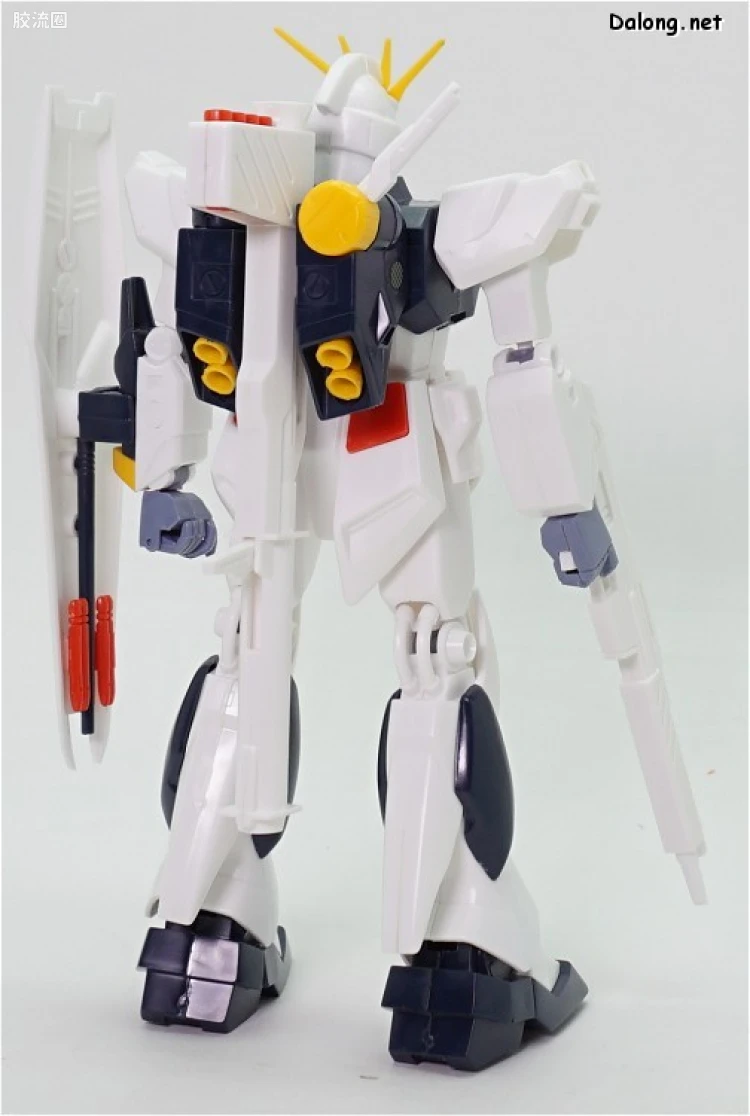 机动战士高达 逆袭的夏亚拼装模型 1/144 01 RX-93 ν高达 - 图片