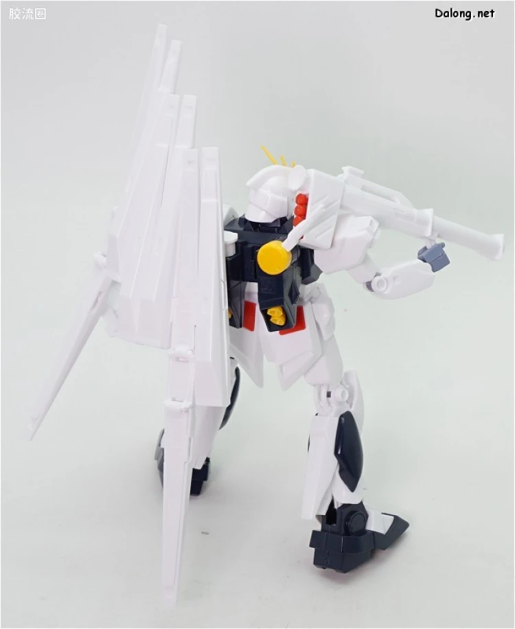 机动战士高达 逆袭的夏亚拼装模型 1/144 08 RX-93 ν高达浮游炮装备型 - 图片