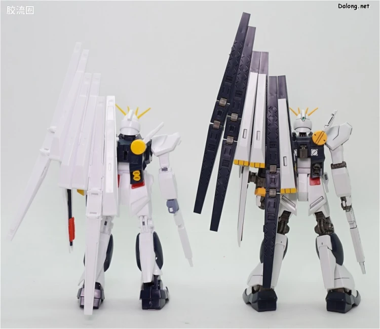机动战士高达 逆袭的夏亚拼装模型 1/144 08 RX-93 ν高达浮游炮装备型 - 图片