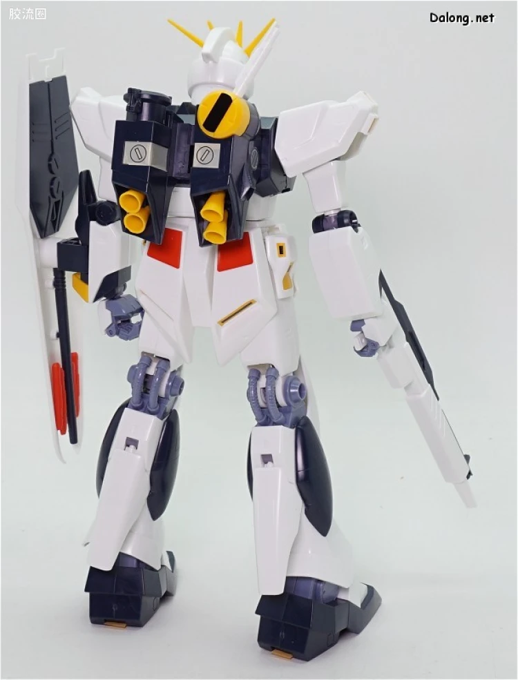 机动战士高达 逆袭的夏亚拼装模型 1/100 10 RX-93 ν高达浮游炮装备型 - 图片