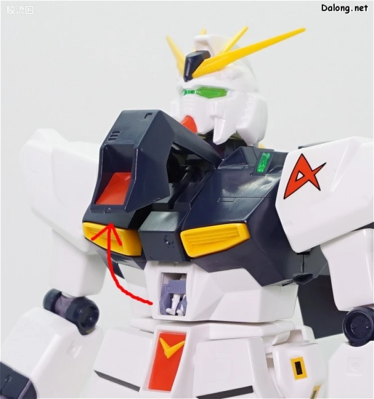 机动战士高达 逆袭的夏亚拼装模型 1/100 10 RX-93 ν高达浮游炮装备型 - 图片