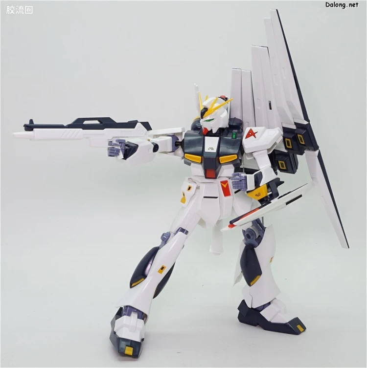 机动战士高达 逆袭的夏亚拼装模型 1/100 10 RX-93 ν高达浮游炮装备型 - 图片