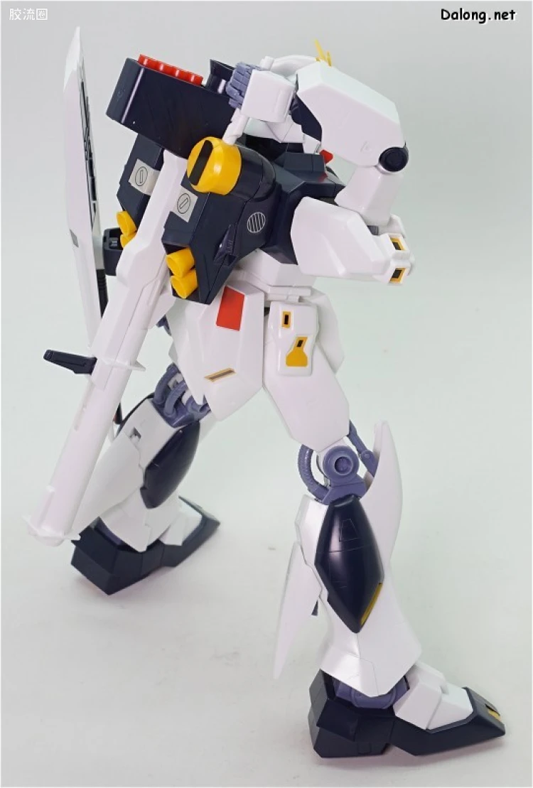 机动战士高达 逆袭的夏亚拼装模型 1/100 10 RX-93 ν高达浮游炮装备型 - 图片