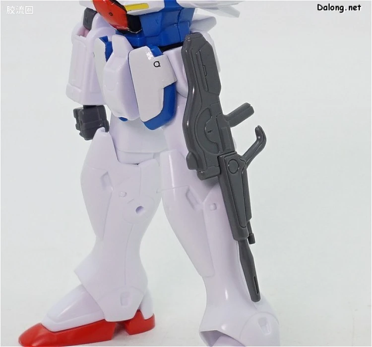机动战士V高达拼装模型 1/144 01 LM312V04 V高达 - 图片