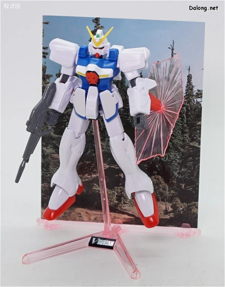 机动战士V高达拼装模型 1/144 01 LM312V04 V高达 - 图片