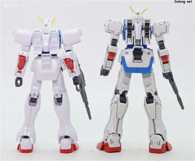 机动战士V高达拼装模型 1/144 01 LM312V04 V高达 - 图片