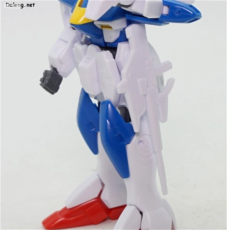 机动战士V高达拼装模型 1/144 09 LM314V21 V2高达 - 图片
