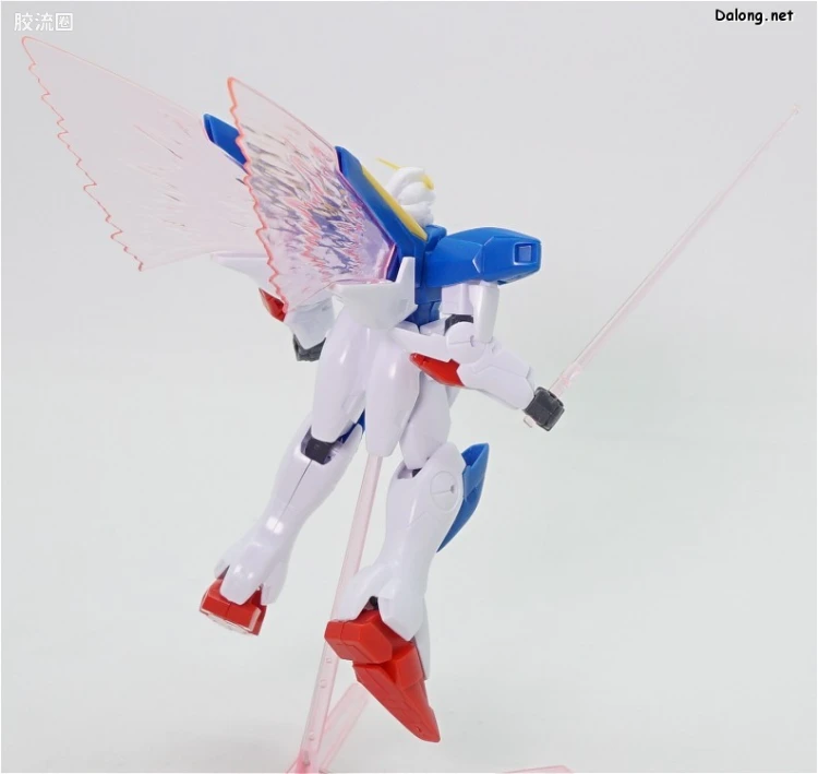 机动战士V高达拼装模型 1/144 09 LM314V21 V2高达 - 图片