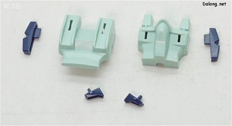 机动战士V高达拼装模型 1/144 11 LM111E03 钢布拉斯塔 - 图片