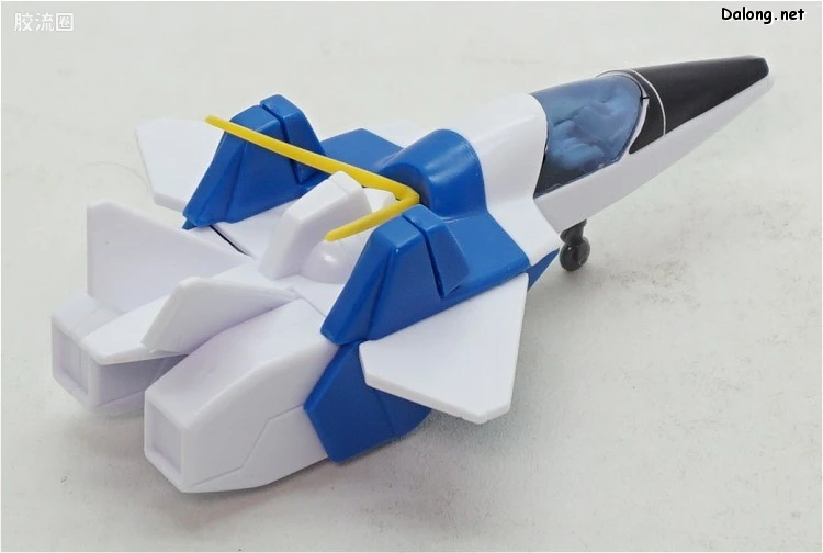 机动战士V高达拼装模型 HG 1/100 01 LM312V04 V高达 - 图片