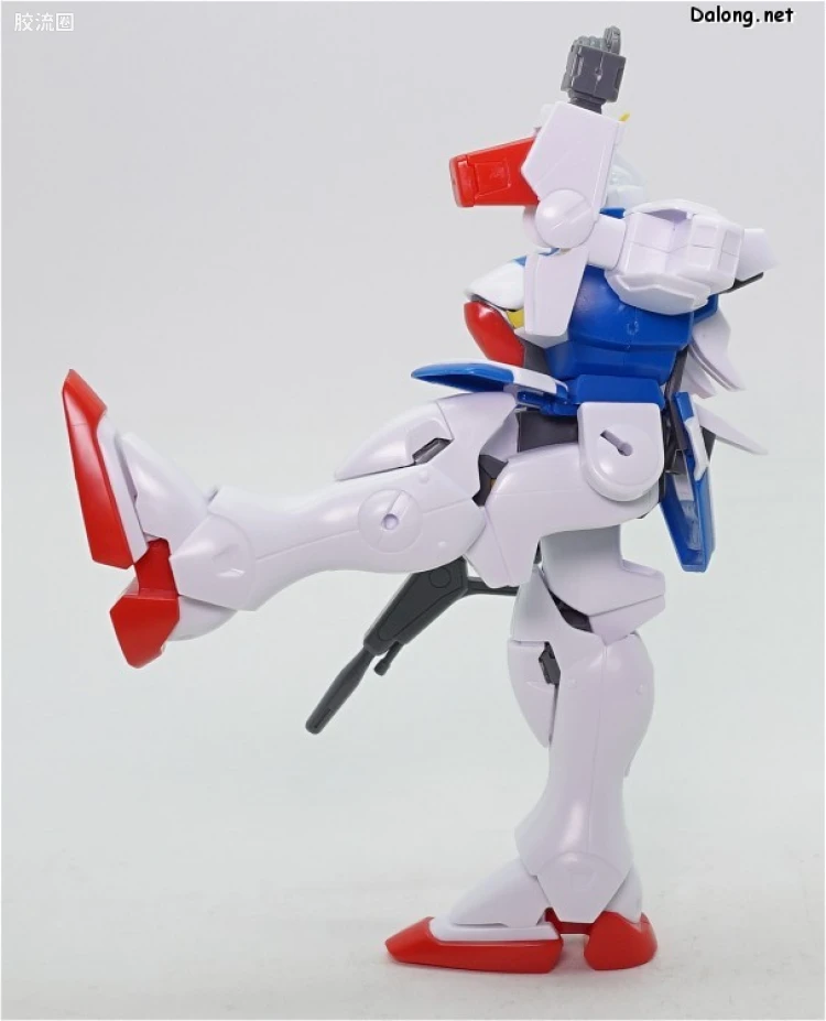 机动战士V高达拼装模型 HG 1/100 01 LM312V04 V高达 - 图片