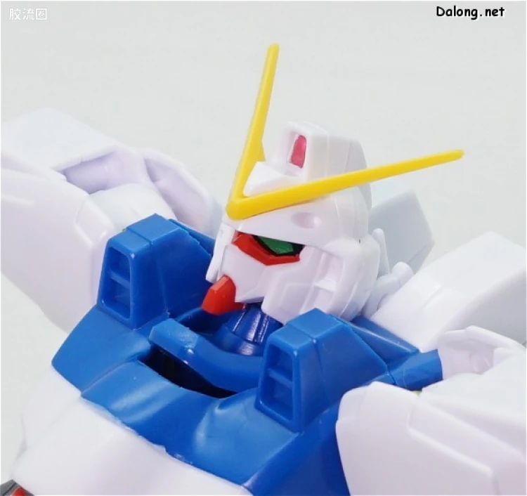 机动战士V高达拼装模型 HG 1/100 01 LM312V04 V高达 - 图片