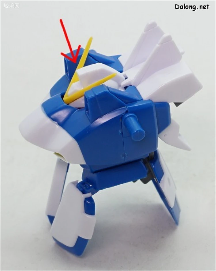 机动战士V高达拼装模型 HG 1/100 01 LM312V04 V高达 - 图片