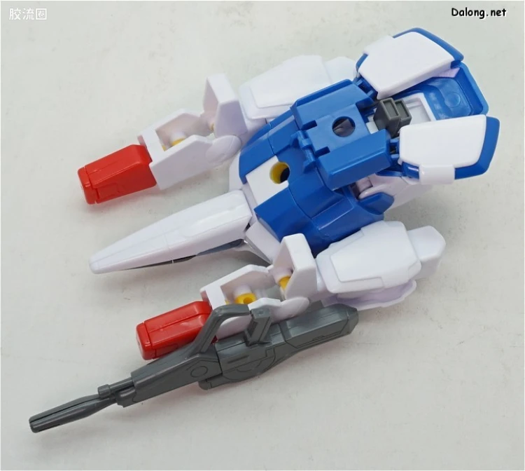 机动战士V高达拼装模型 HG 1/100 01 LM312V04 V高达 - 图片