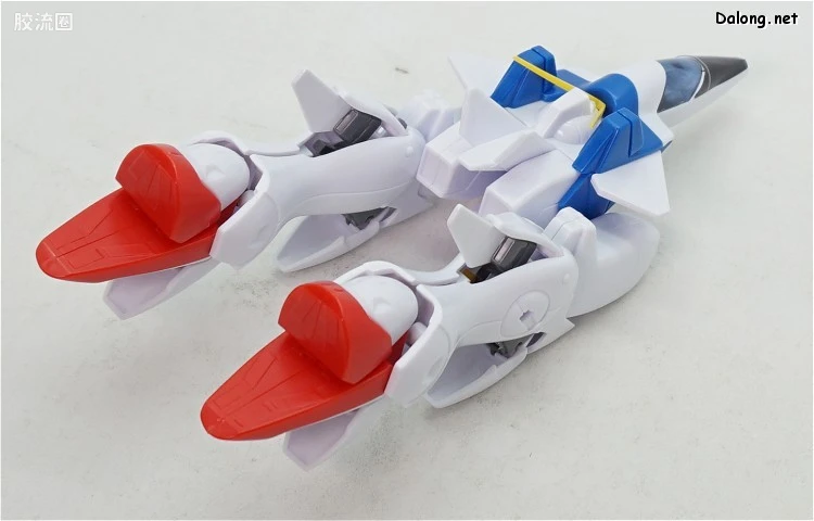 机动战士V高达拼装模型 HG 1/100 01 LM312V04 V高达 - 图片