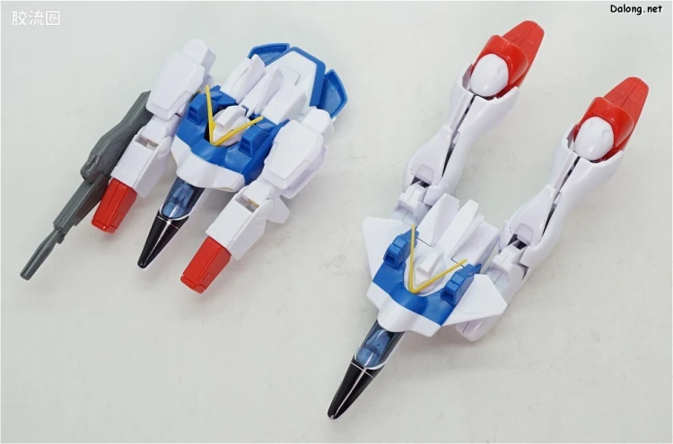 机动战士V高达拼装模型 HG 1/100 01 LM312V04 V高达 - 图片