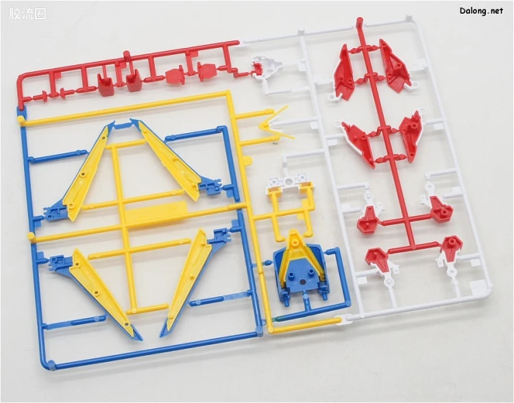 机动战士V高达拼装模型 HG 1/100 04 LM314V21 V2高达 - 图片