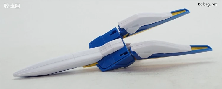 机动战士V高达拼装模型 HG 1/100 04 LM314V21 V2高达 - 图片