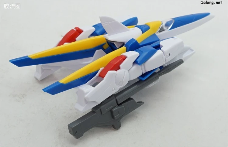 机动战士V高达拼装模型 HG 1/100 04 LM314V21 V2高达 - 图片
