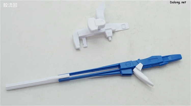 机动战士V高达拼装模型 HG 1/100 06 LM314V24 V2 Assault高达 - 图片