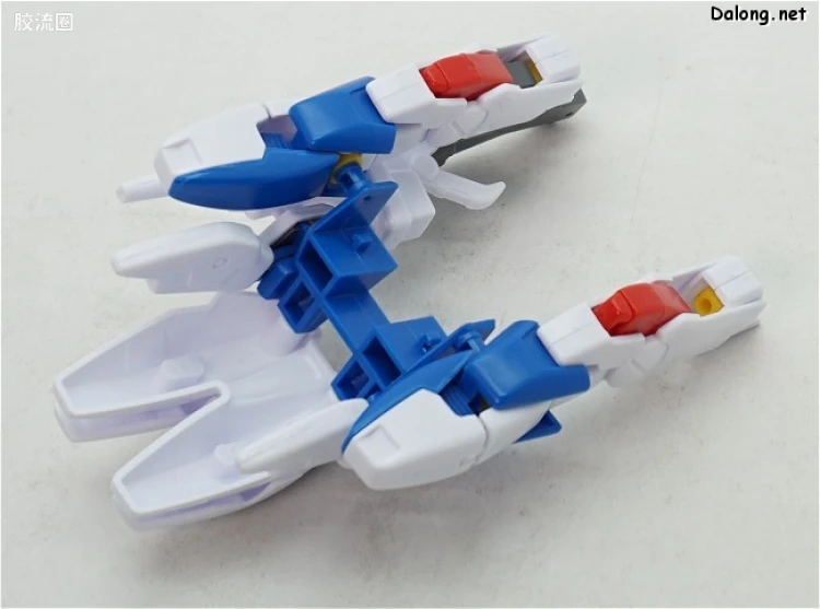 机动战士V高达拼装模型 HG 1/100 07 LM314V23 V2 Buster高达 - 图片