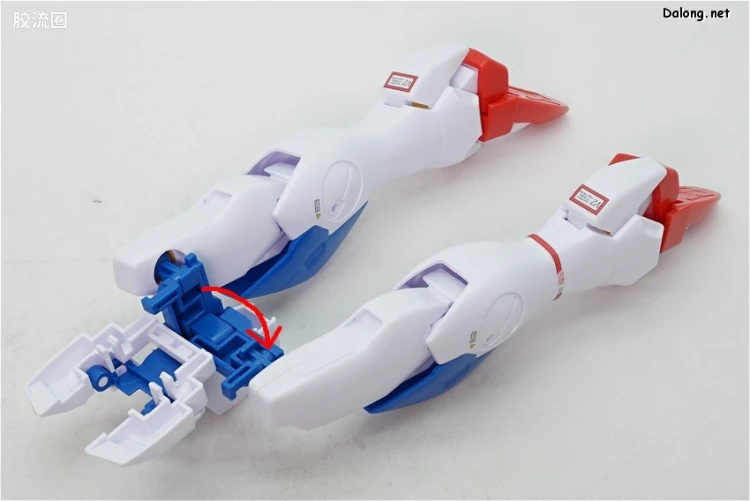 机动战士V高达拼装模型 HGEX 1/60 LM314V21 V2高达 - 图片