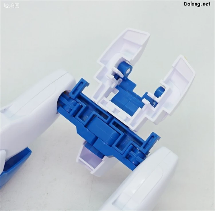 机动战士V高达拼装模型 HGEX 1/60 LM314V21 V2高达 - 图片