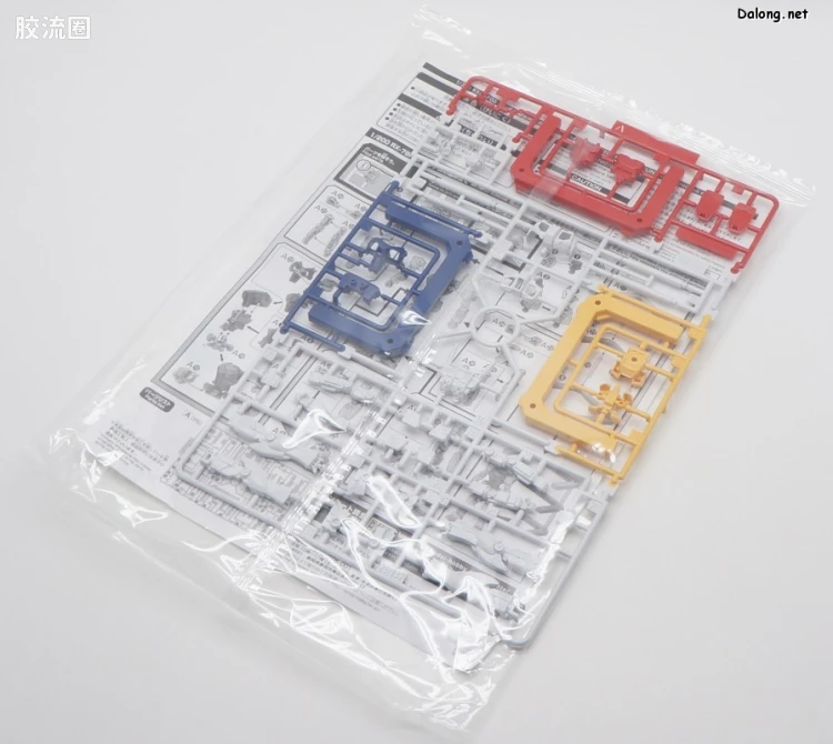 横滨高达工厂系列 1/200 RX-78F00 高达 - 图片