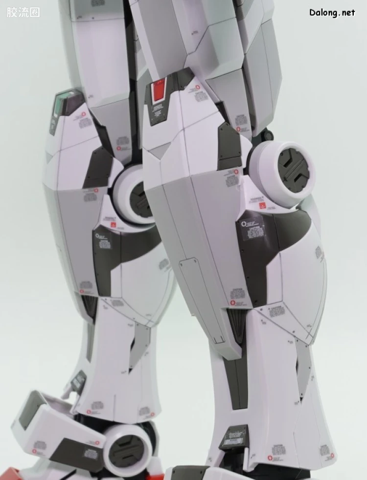 横滨高达工厂系列 1/48 RX-78F00 高达 - 图片