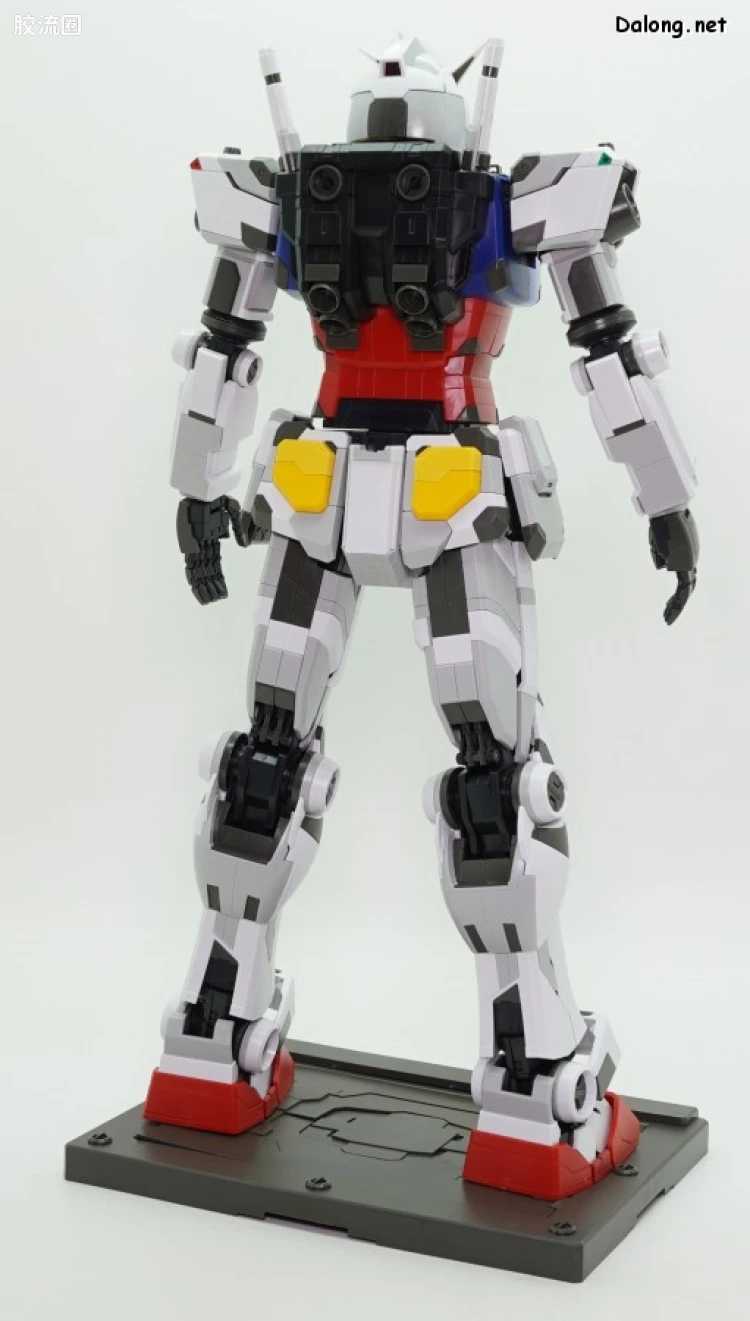 横滨高达工厂系列 1/48 RX-78F00 高达 - 图片