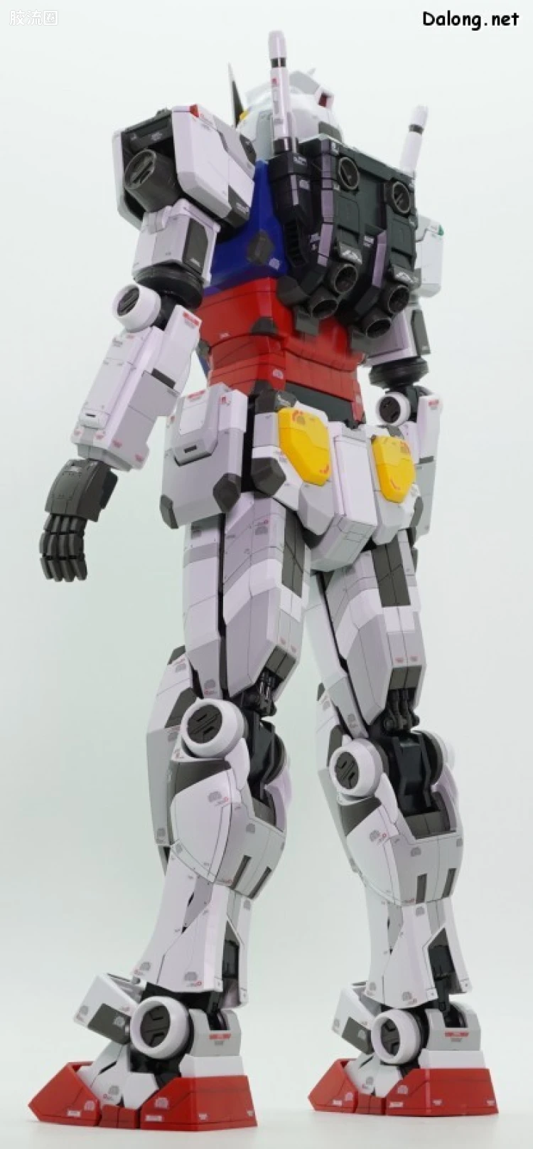 横滨高达工厂系列 1/48 RX-78F00 高达 - 图片