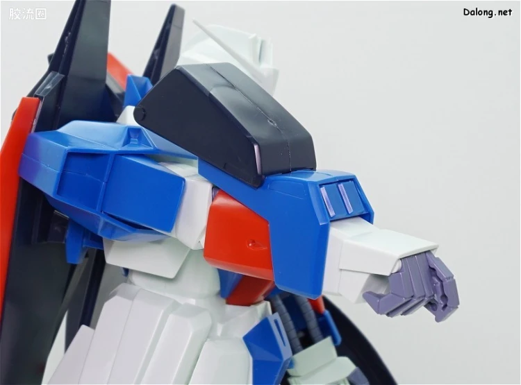 机动战士Z高达拼装模型 1/60 27 MSZ-006 Z高达 - 图片