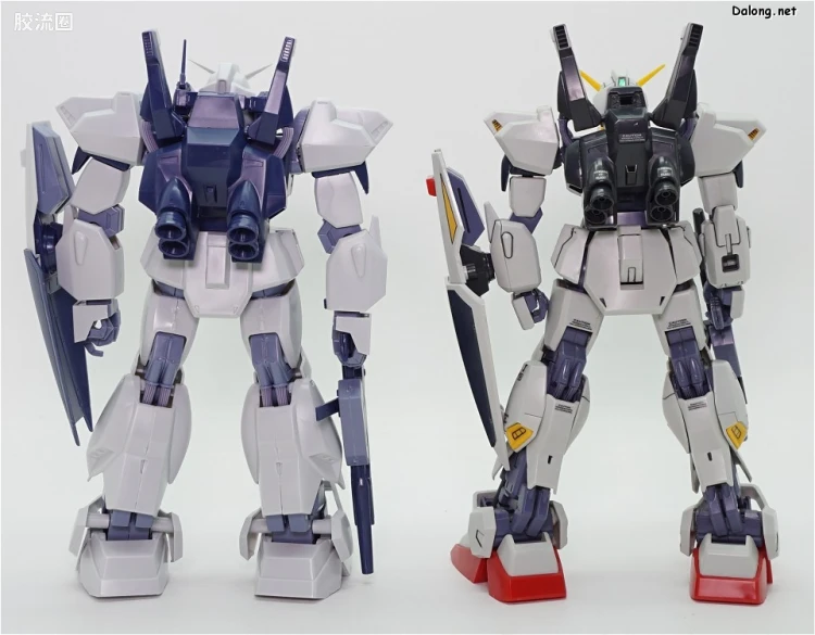 机动战士Z高达拼装模型 1/100 03 RX-178 高达MK-Ⅱ（奥古） - 图片