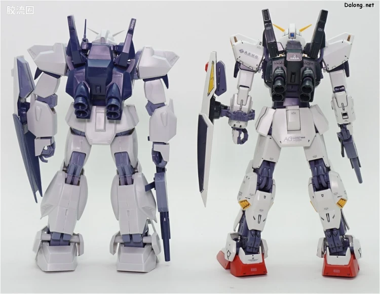 机动战士Z高达拼装模型 1/100 03 RX-178 高达MK-Ⅱ（奥古） - 图片