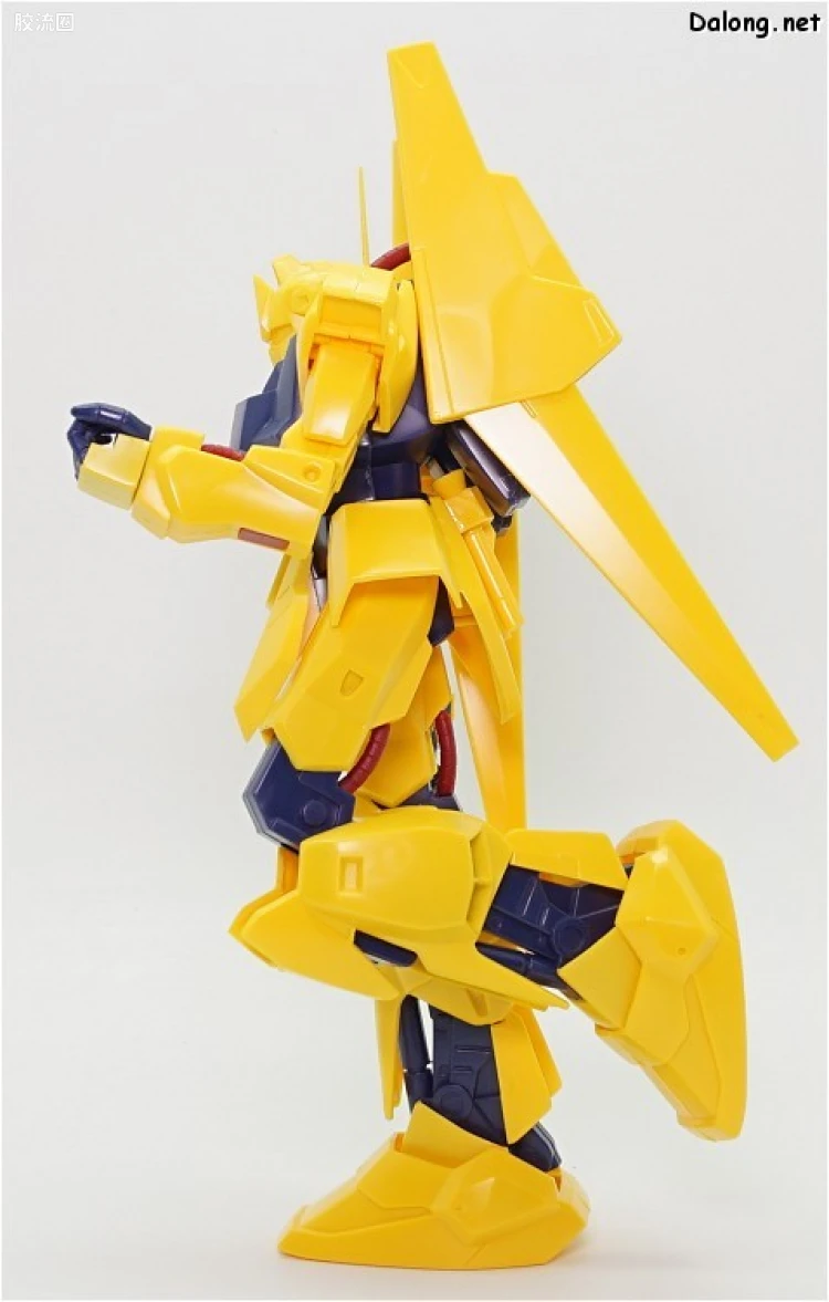 机动战士Z高达拼装模型 1/100 23 MSN-00100 百式 - 图片
