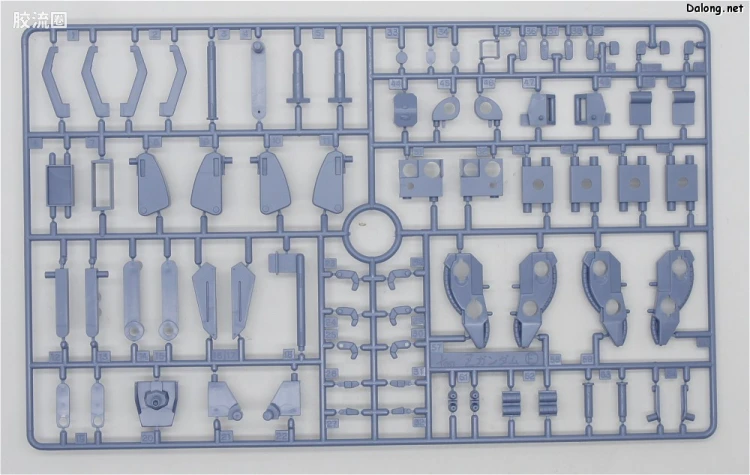机动战士Z高达拼装模型 1/100 25 MSZ-006 Z高达 - 图片