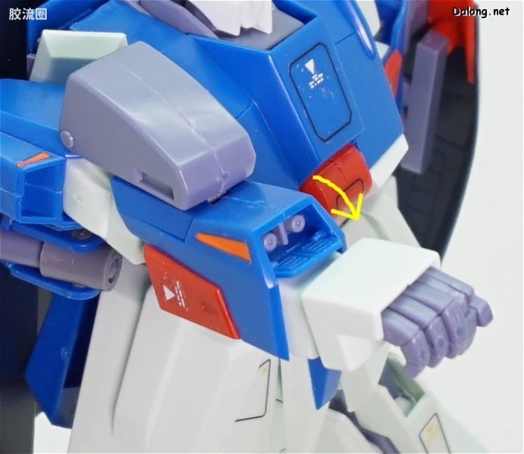 机动战士Z高达拼装模型 1/100 25 MSZ-006 Z高达 - 图片