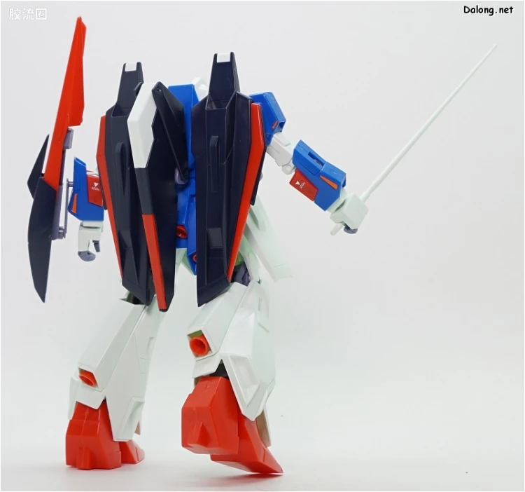 机动战士Z高达拼装模型 1/100 25 MSZ-006 Z高达 - 图片
