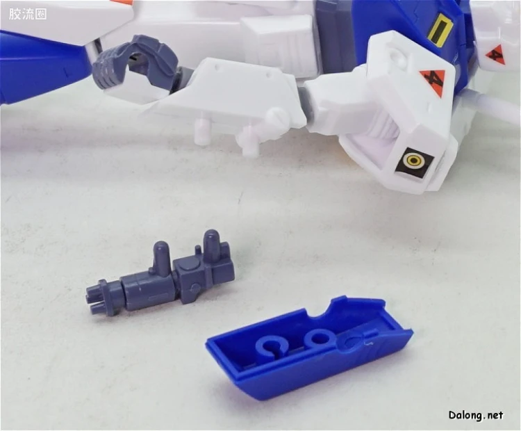 机动战士高达0080 口袋中的战争拼装模型 1/144 09 RX-78NT-1 高达NT-1 - 图片