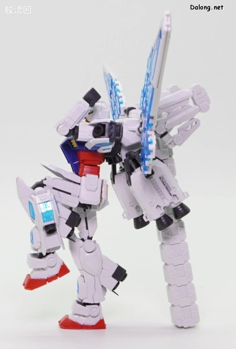 GUNDAM NEXT FUTURE PAVILION 系列 1/144 RX-78F00/E 高达(EX-001 玻璃羽翼装备) - 图片